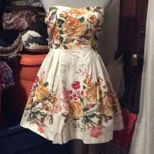 Forever 21 staples dress